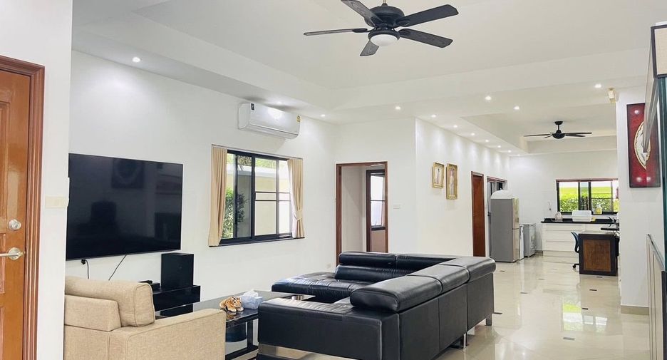 À vendre 3 chambres maison à Bang Lamung, Chonburi