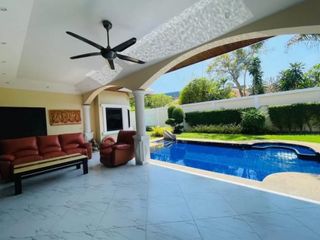 出售 3 卧室 独立屋 在 Bang Lamung, Chon Buri
