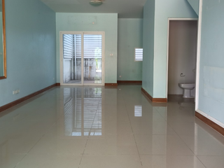 For sale 1 bed townhouse in Bang Khen, Bangkok