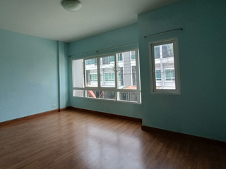 For sale 1 bed townhouse in Bang Khen, Bangkok