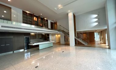 À vendre 4 chambres condo à Khlong Toei, Bangkok