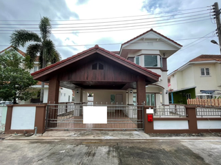 À vendre 3 chambres maison à Si Racha, Chonburi