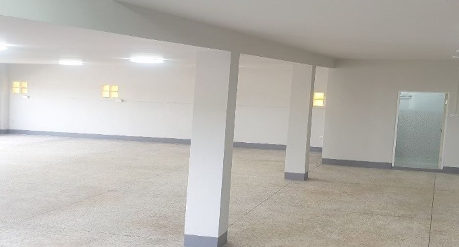 For sale 4 ベッドルーム retail Space in Na Yia, Ubon Ratchathani