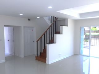 出售 3 卧室 独立屋 在 Lam Luk Ka, Pathum Thani