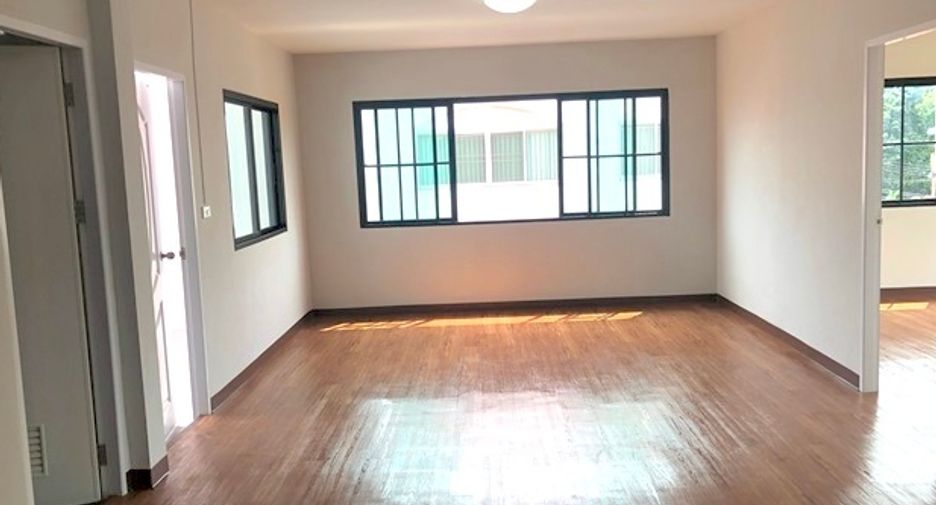 À vendre 1 chambre local commercial à Bang Bua Thong, Nonthaburi