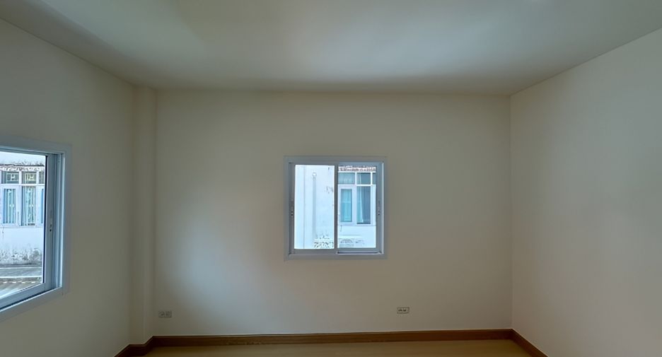 Haus zum Kauf mit 3 Zimmer in Lam Luk Ka, Pathum Thani