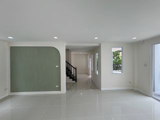 出售 3 卧室 独立屋 在 Lam Luk Ka, Pathum Thani