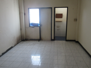 Condo en venta de 20 habitaciones en Nong Khaem, Bangkok