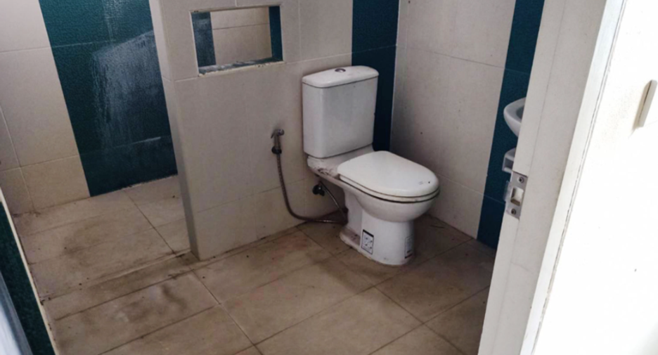 For sale 2 ベッドルーム townhouse in Ban Khai, Rayong