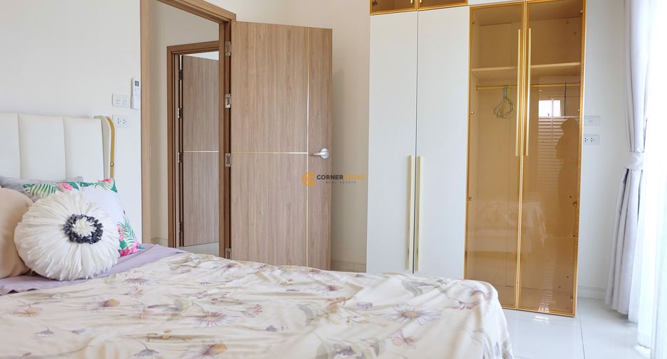 À louer et à vendre 4 chambres maison à Huay Yai, Pattaya