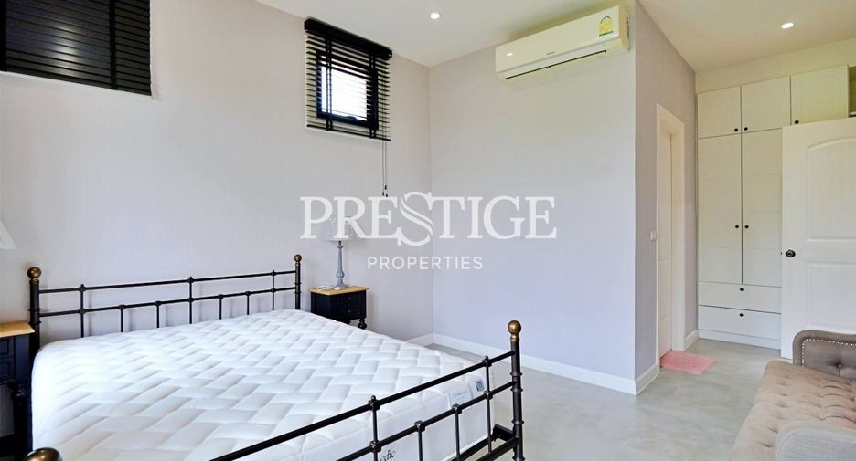 For rent 4 bedrooms house in Sattahip, Chonburi