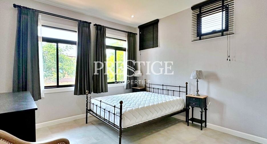 For rent 4 bedrooms house in Sattahip, Chonburi