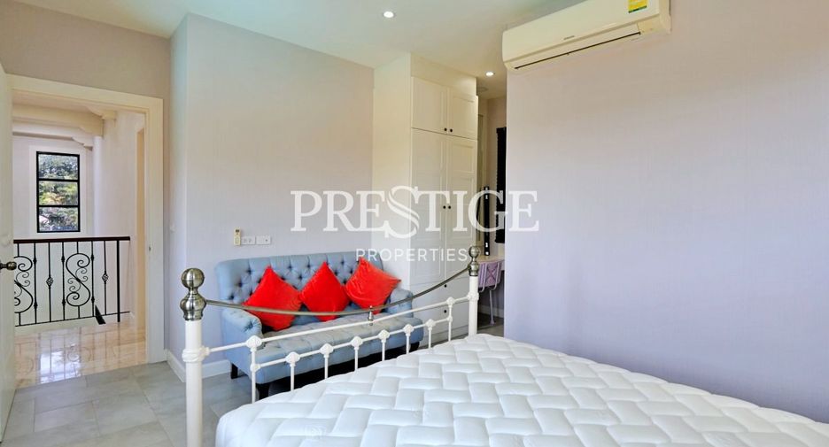 For rent 4 bedrooms house in Sattahip, Chonburi