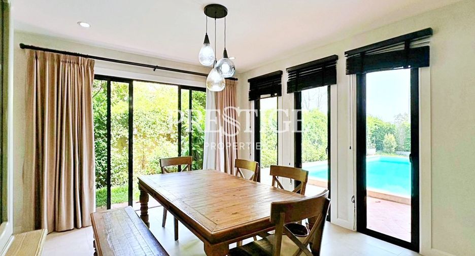 For rent 4 bedrooms house in Sattahip, Chonburi