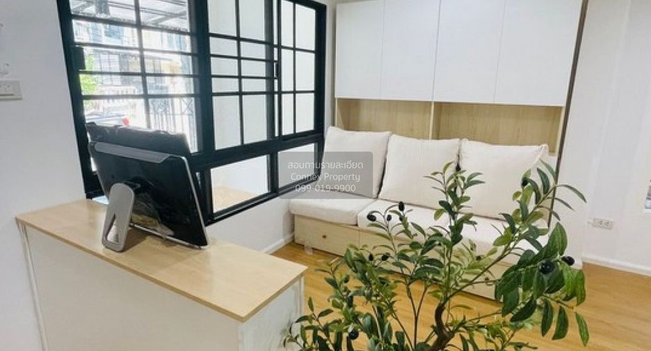 For sale 3 bedrooms townhouse in Bang Phli, Samut Prakan