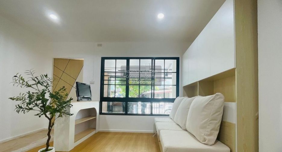 For sale 3 bedrooms townhouse in Bang Phli, Samut Prakan