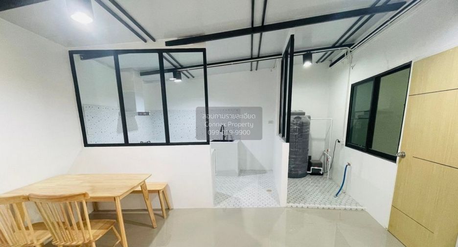 For sale 3 bedrooms townhouse in Bang Phli, Samut Prakan