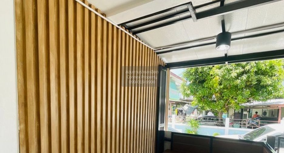 For sale 3 bedrooms townhouse in Bang Phli, Samut Prakan