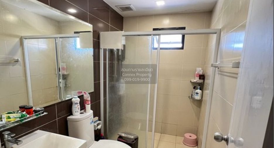 For sale 3 ベッドルーム townhouse in Prawet, Bangkok