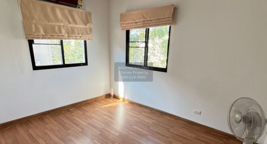 For sale 3 ベッドルーム townhouse in Prawet, Bangkok