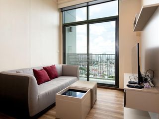 Wohnung zum Kauf mit 2 Zimmer in Khlong San, Bangkok