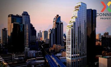 For sale 4 bedrooms condo in Khlong Toei, Bangkok