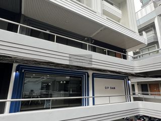 Reihenhaus zum Kauf mit 9 Zimmer in Bang Kapi, Bangkok