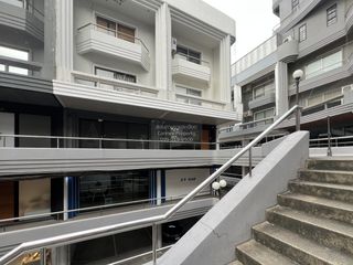 Reihenhaus zum Kauf mit 9 Zimmer in Bang Kapi, Bangkok