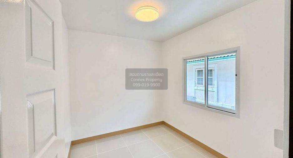 Casa adosada en venta de 3 habitaciones en Bang Bua Thong, Nonthaburi