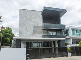For sale 5 bedrooms house in Bang Sue, Bangkok