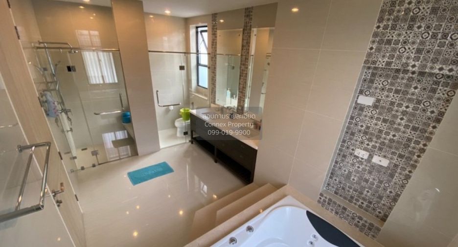À vendre 5 chambres maison à Phasi Charoen, Bangkok