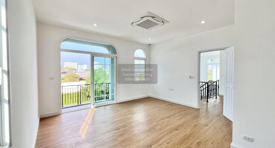 For sale 4 bedrooms house in Chom Thong, Bangkok