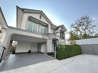 Haus zum Kauf mit 4 Zimmer in Chom Thong, Bangkok