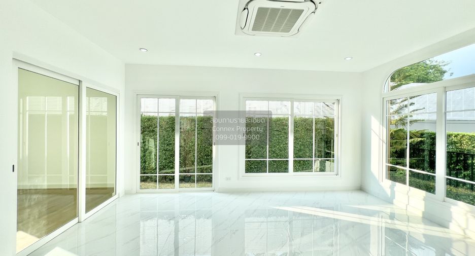 For sale 4 bedrooms house in Chom Thong, Bangkok