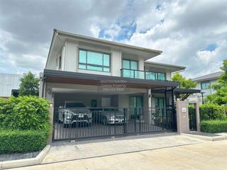 For sale 4 bedrooms house in Bang Khae, Bangkok