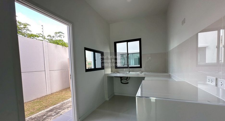 For sale 4 bedrooms house in Mueang Nonthaburi, Nonthaburi