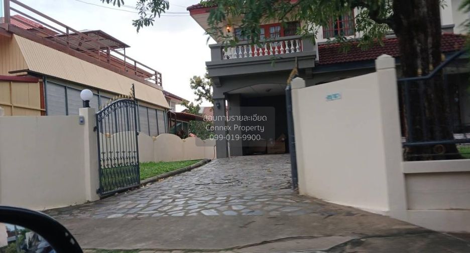 For sale 4 bedrooms house in Bang Khae, Bangkok
