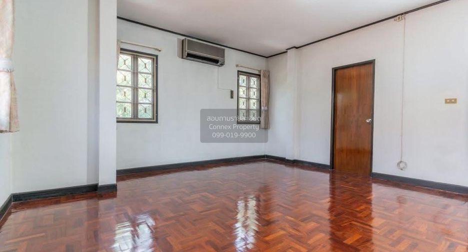 For sale 4 bedrooms house in Bang Khae, Bangkok