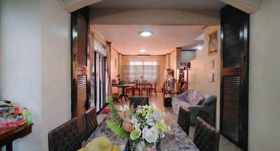 Casa en venta de 3 habitaciones en Khlong Sam Wa, Bangkok