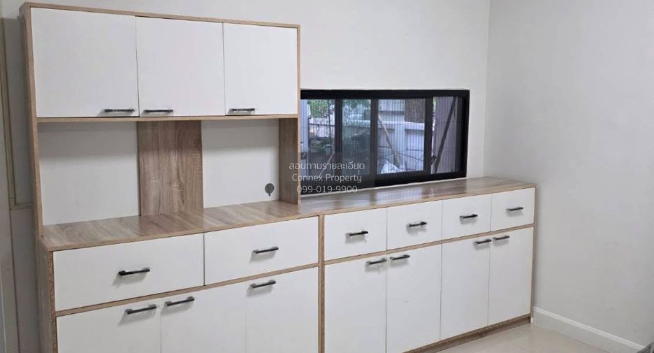 For sale 3 bedrooms townhouse in Bang Kruai, Nonthaburi
