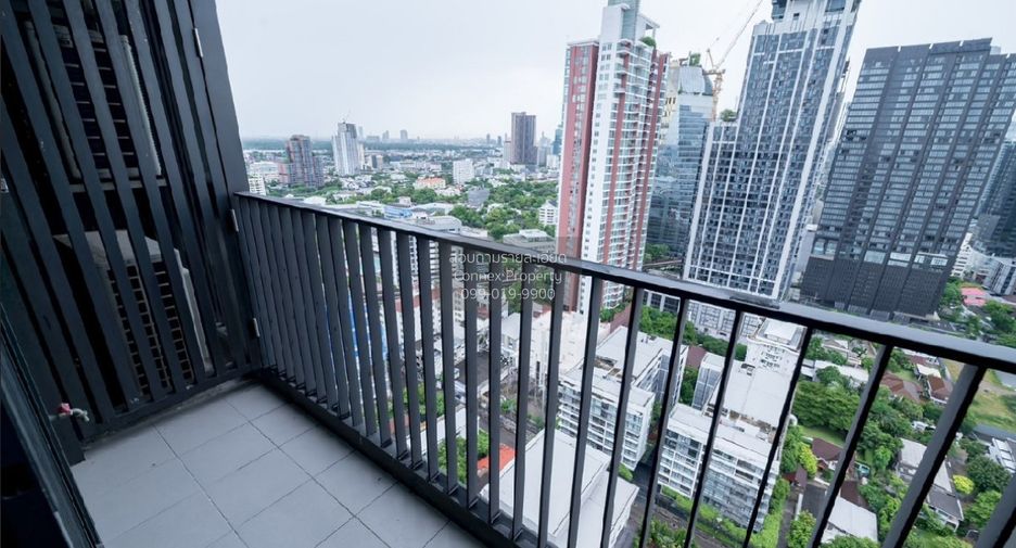 Condo en venta de 3 habitaciones en Watthana, Bangkok