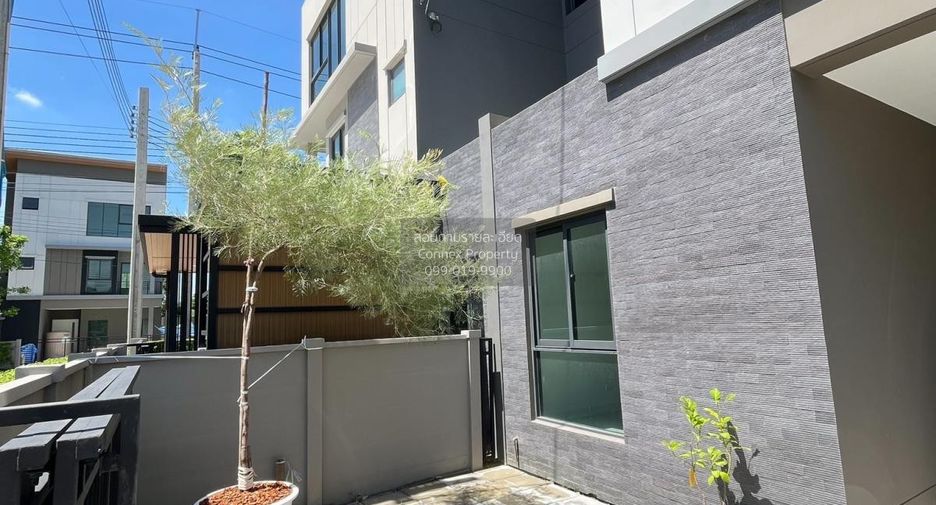 For sale 4 bedrooms house in Khan Na Yao, Bangkok