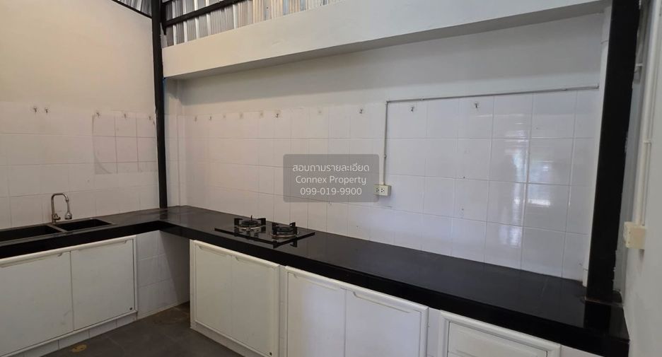 For sale 2 bedrooms townhouse in Bueng Kum, Bangkok