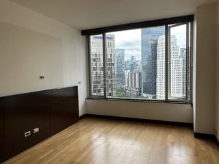 Продажа 2 спальни кондо в Патхум Щан, Бангкок