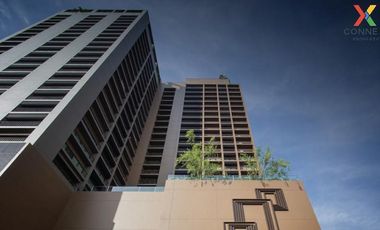 For sale 1 bed condo in Khlong Toei, Bangkok