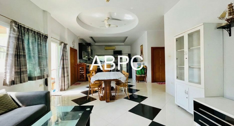 À vendre 3 chambres maison à Bang Lamung, Chonburi