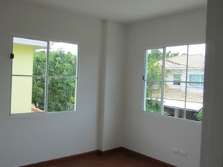 ขาย 3 ห้องนอน บ้านเดี่ยว ใน เมืองปทุมธานี, ปทุมธานี