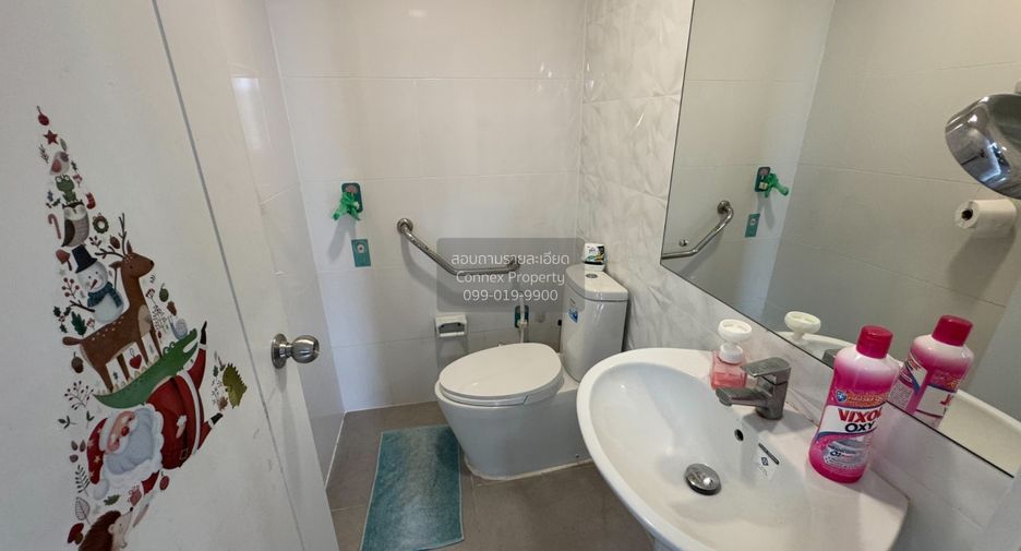 For rent 2 bedrooms townhouse in Bang Phli, Samut Prakan