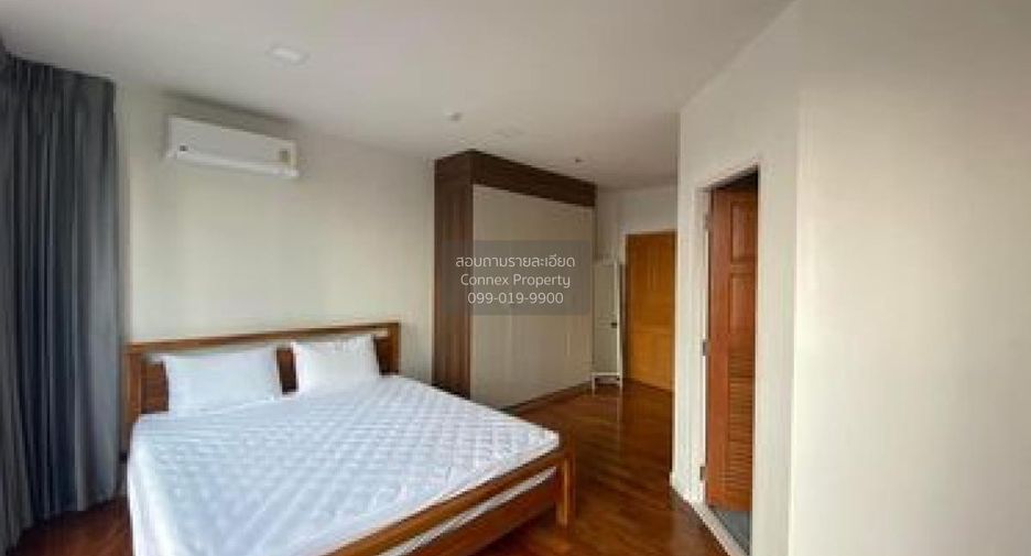 For rent 2 bedrooms condo in Ratchathewi, Bangkok