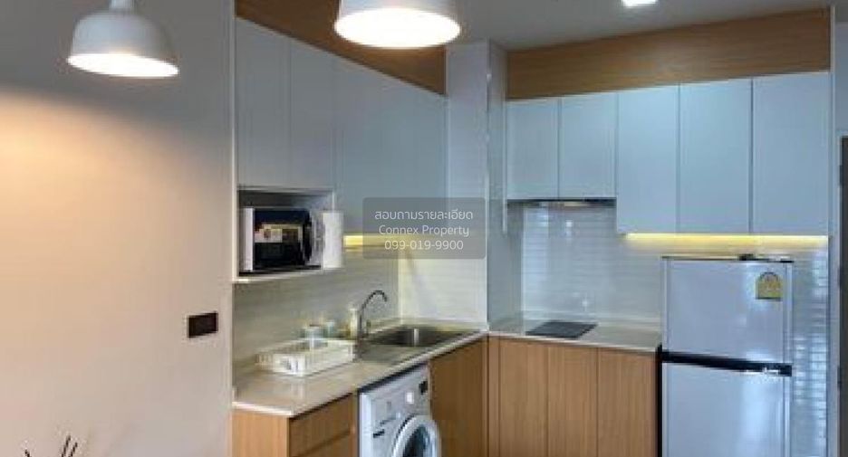 For rent 2 bedrooms condo in Ratchathewi, Bangkok
